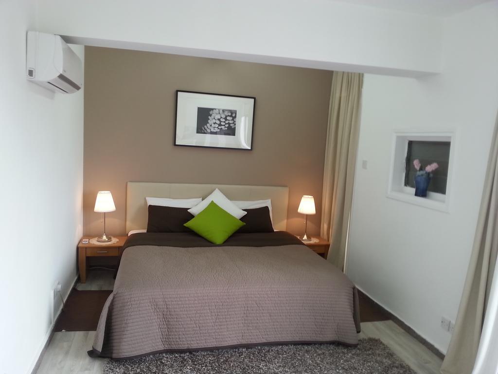 Ferienwohnung Downtown Living By 'Flats Nicosia' Zimmer foto