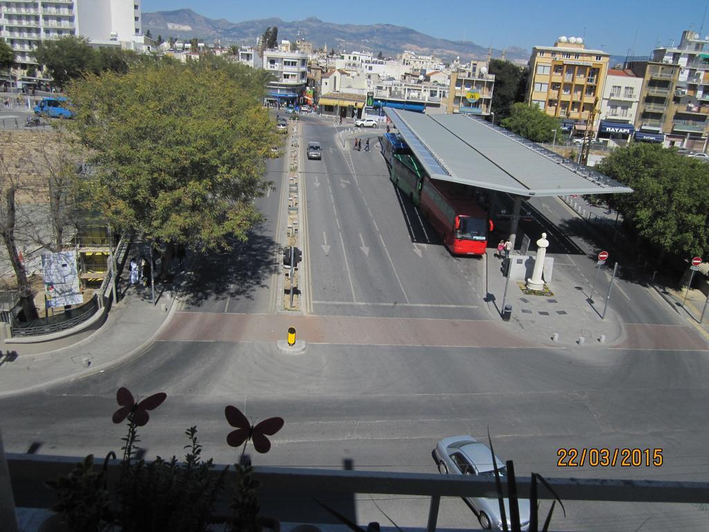 Ferienwohnung Downtown Living By 'Flats Nicosia' Zimmer foto